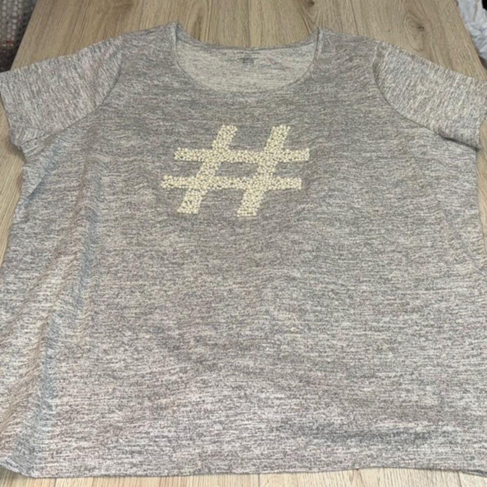 Lane Bryant grey gray blunt short sleeve shirt top